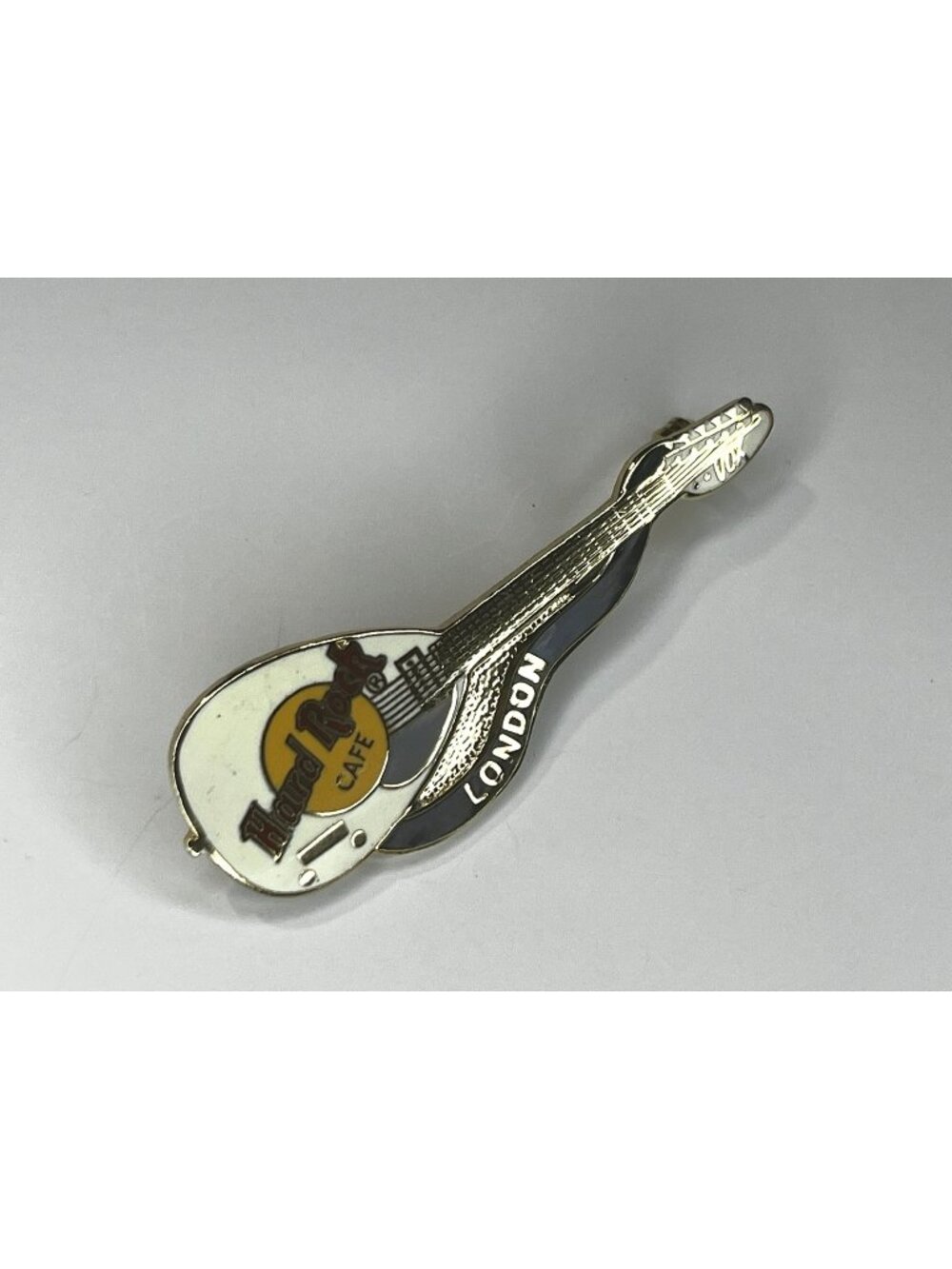 Hard Rock Cafe London Pin Vox Mark III Teardrop Guitar